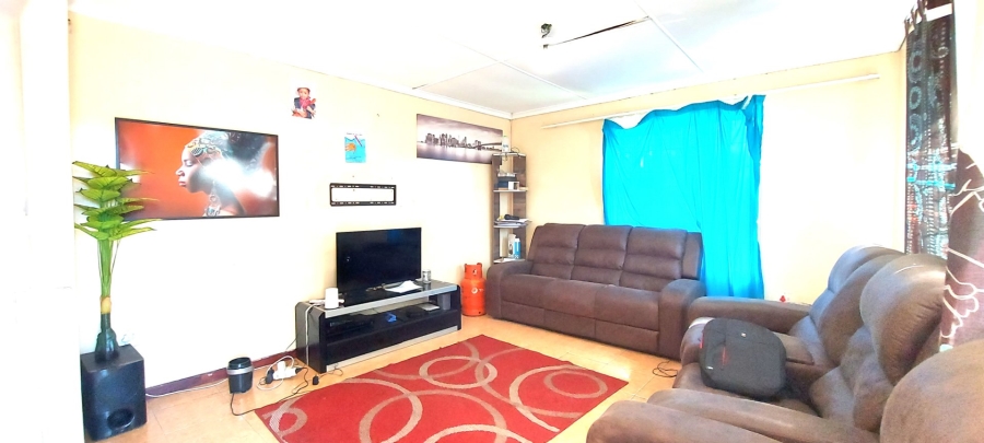 3 Bedroom Property for Sale in Highgate Eastern Cape